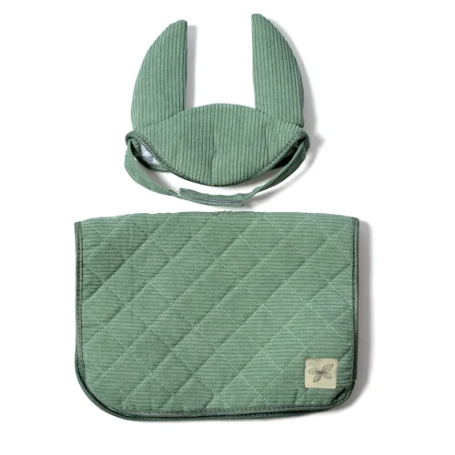 Zadeldekje en Mutsje corduroy groen voorHobby Horse