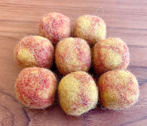 Blokjes gerookte kaas / 8 stuks