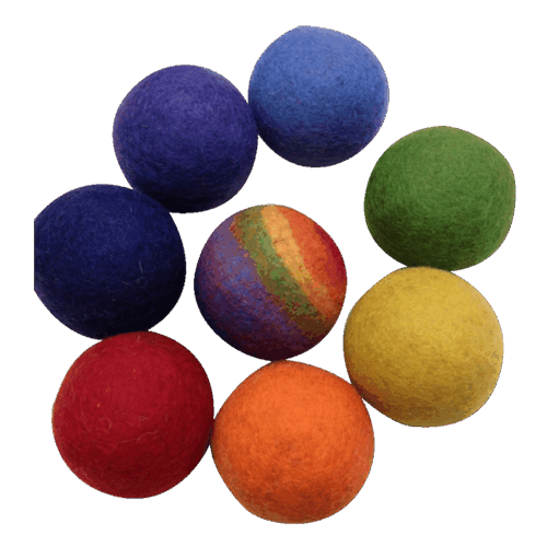 Regenboog vilten ballen / 8-delig